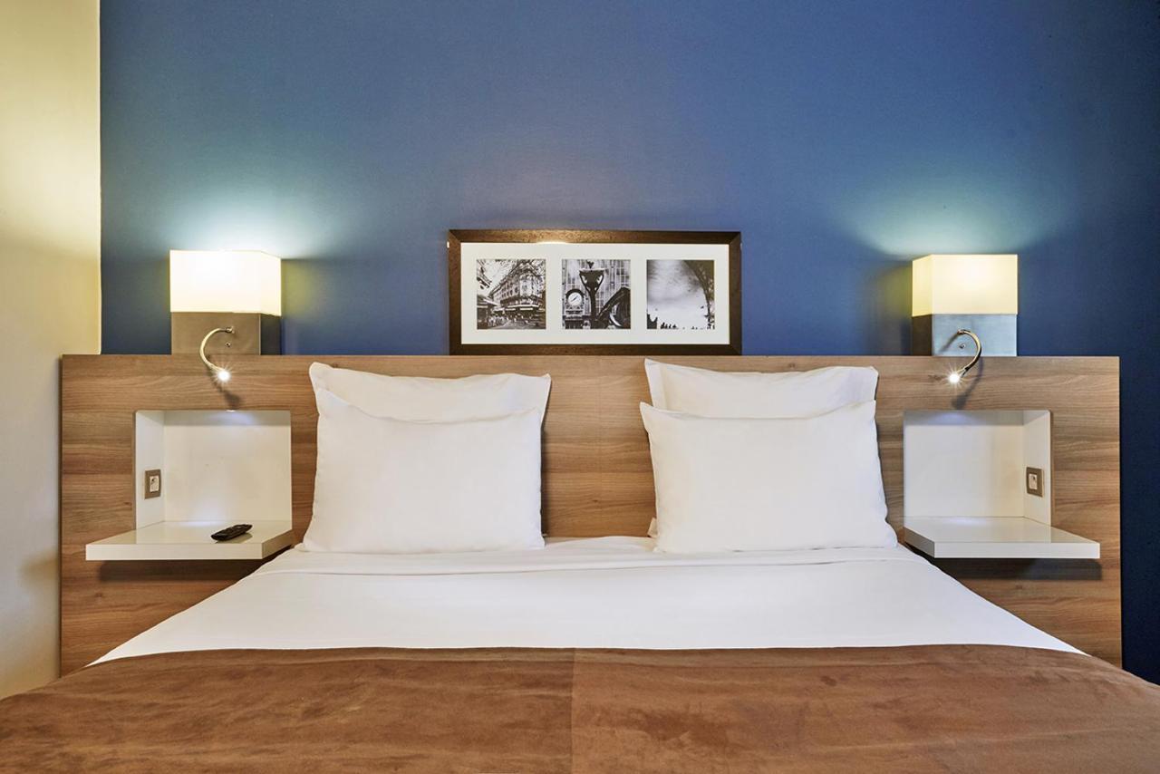 Radisson Hotel Paris Le Bourget Luaran gambar
