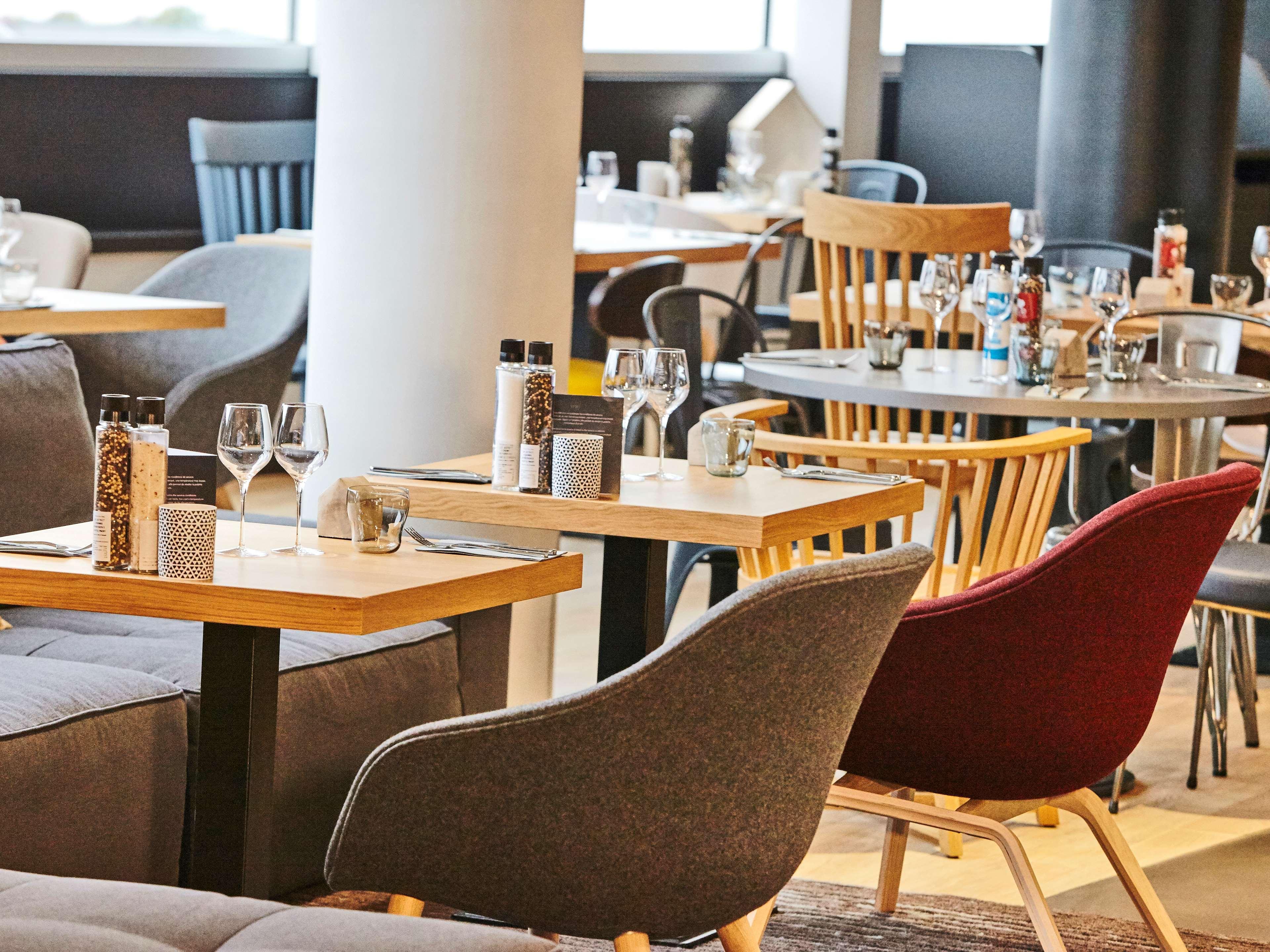 Radisson Hotel Paris Le Bourget Luaran gambar