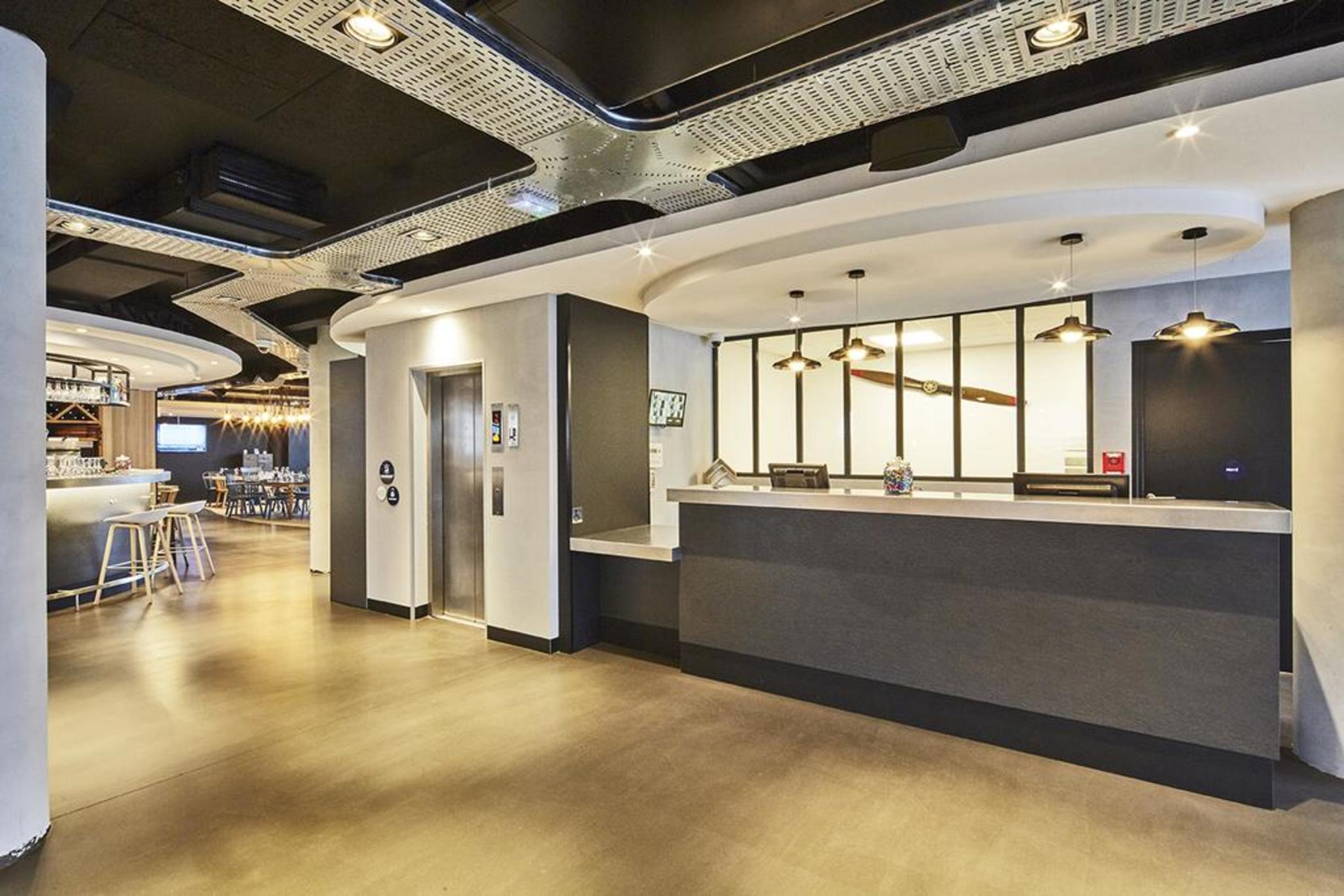Radisson Hotel Paris Le Bourget Luaran gambar