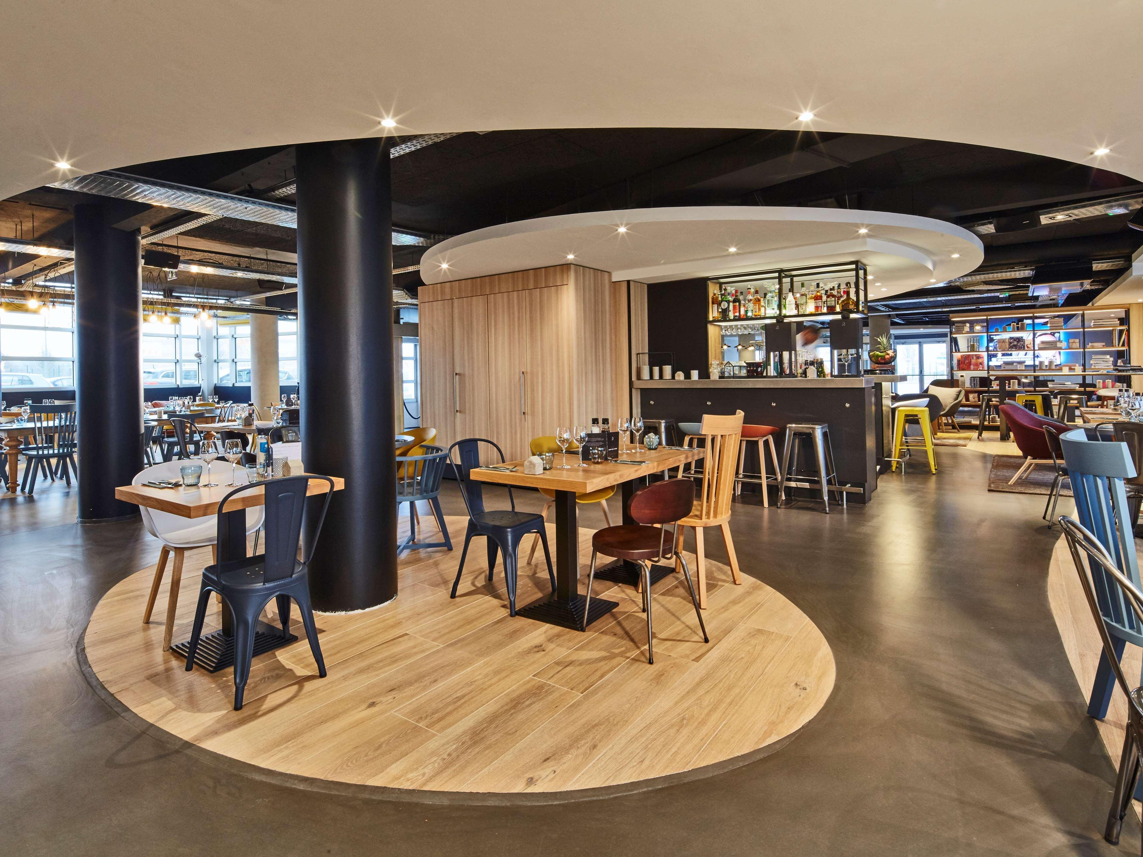 Radisson Hotel Paris Le Bourget Luaran gambar